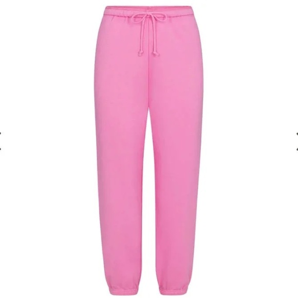 SKIMS NWT 4X Cotton Fleece Jogger Sweatpants
Bubblegum - Picture 6 of 7